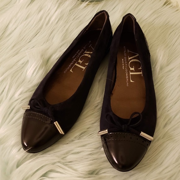 Attilio Giusti Leombruni Shoes - AGL Navy Suede Flats with Black Leather Detail